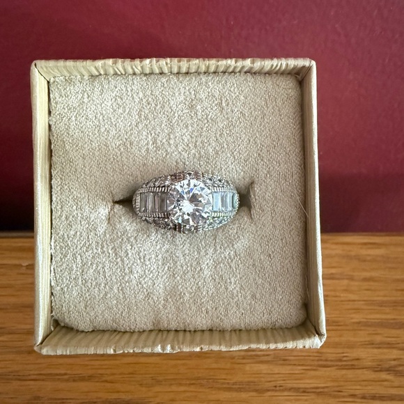 Elegant Silver Women's Ring JTV - Picture 2 of 5